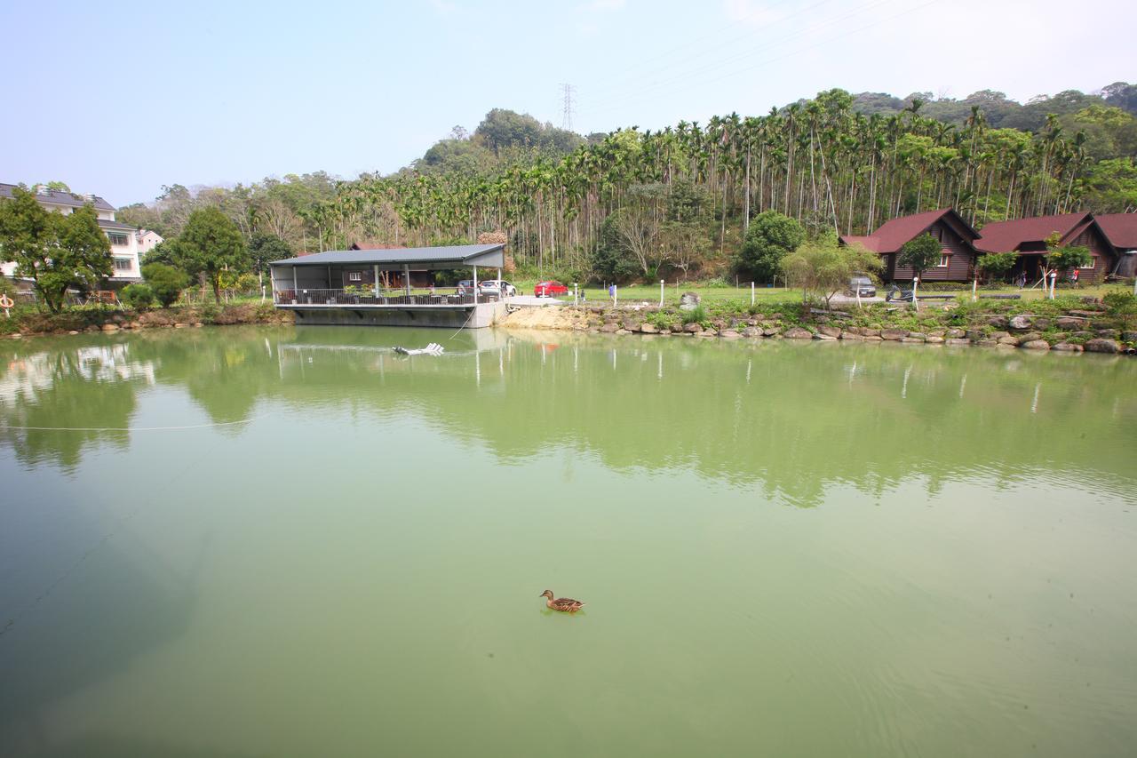Double Lake B&B Zhushan Exteriör bild