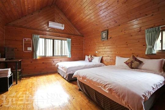 Double Lake B&B Zhushan Exteriör bild